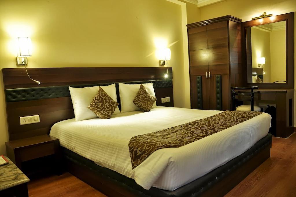 Hotel Empire Regency Jaipur Extérieur photo
