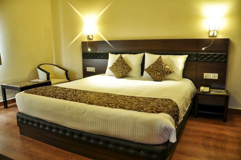 Hotel Empire Regency Jaipur Extérieur photo