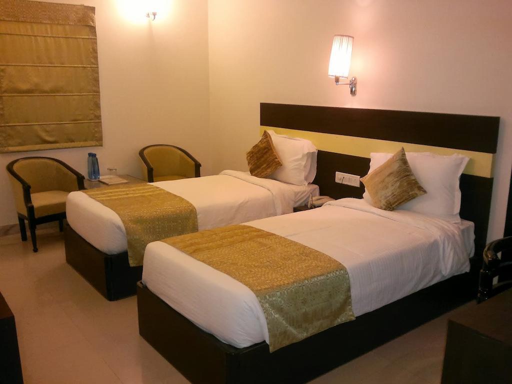 Hotel Empire Regency Jaipur Extérieur photo