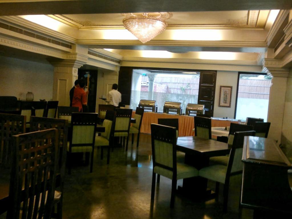 Hotel Empire Regency Jaipur Extérieur photo